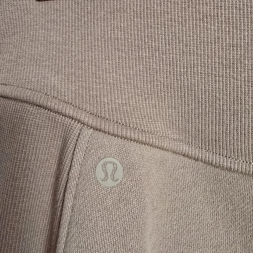 Lululemon New Women Taupetastic Scuba Knit High Rise Mini Skirt SZ Medium Sporty